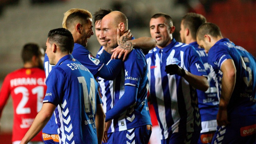 Alavés earns glory