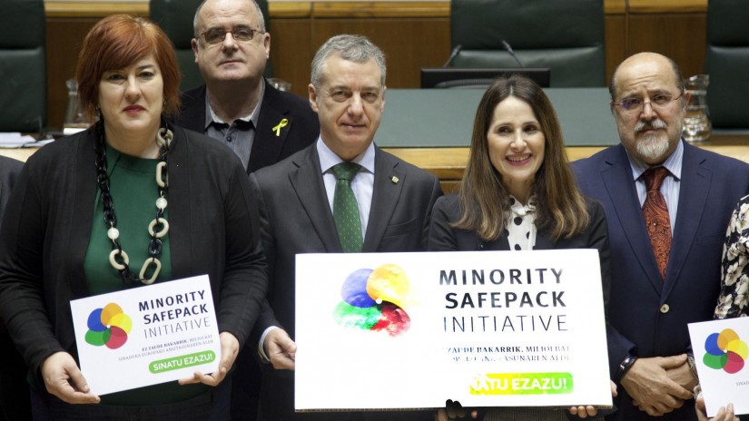 All parties in the Basque Parliament encourage citizens to sign an initiative for minority languages in Europe